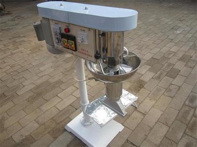 小型涼皮機(jī)廠家丨全自動涼皮機(jī)市場報價圖片_高清圖_細(xì)節(jié)圖-邢臺市橋東區(qū)天騰機(jī)械設(shè)備制造廠(個體經(jīng)營) -